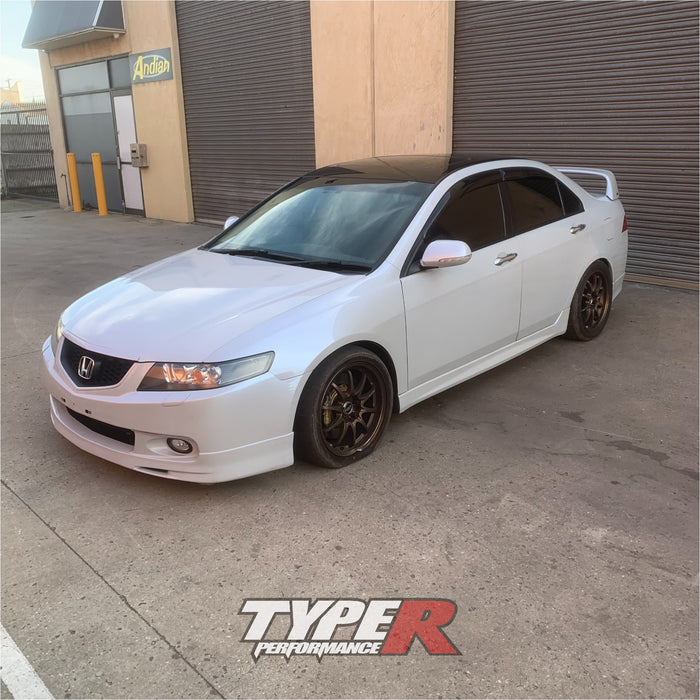 Wrecking 2005 Honda Accord Euro CL9 Luxury Auto