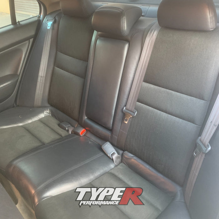 Wrecking 2005 Honda Accord Euro CL9 Luxury Auto