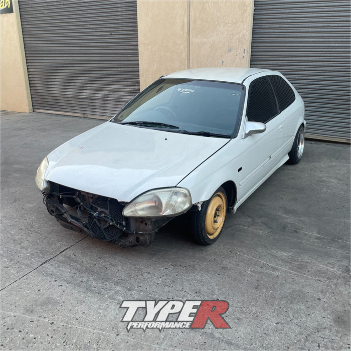 Wrecking 2000 Honda Civic EK K-swap Manual