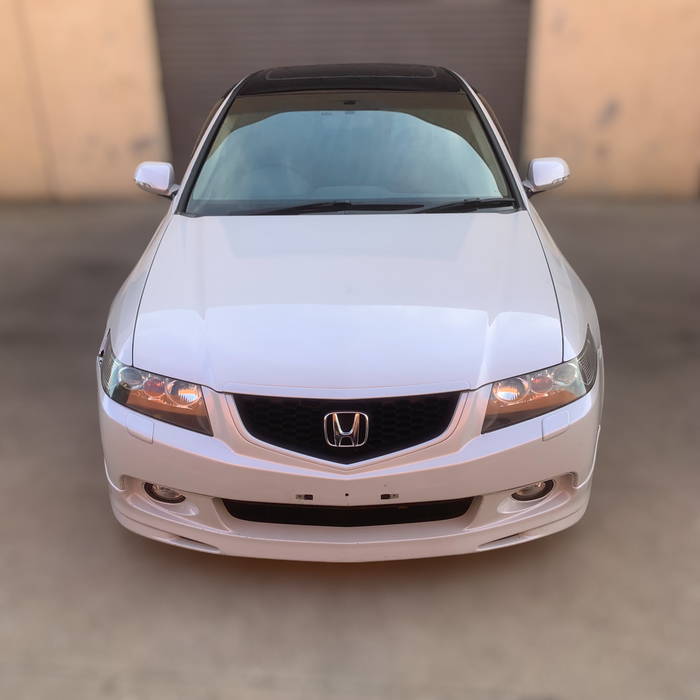 Wrecking 2005 Honda Accord Euro CL9 Luxury