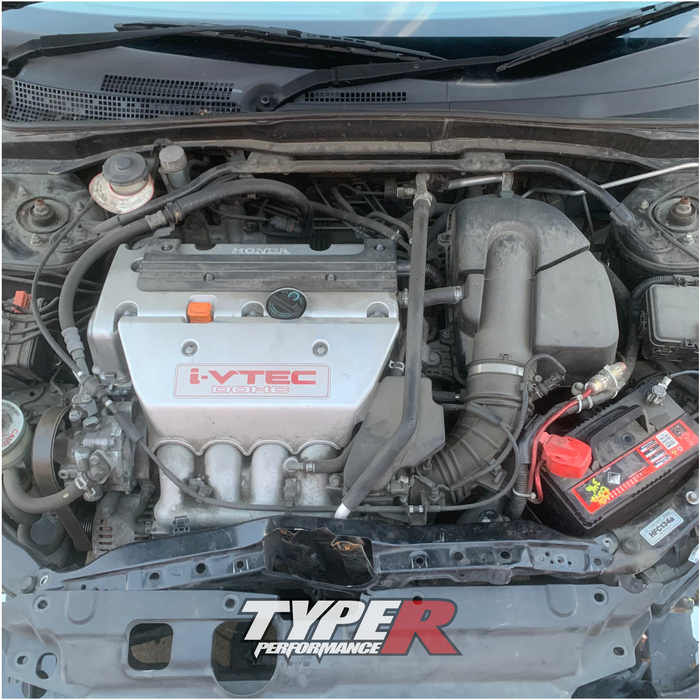 Integra Racing Battery Wrecking 2002 Honda Integra DC5 Type R Manual — Type R Performance
