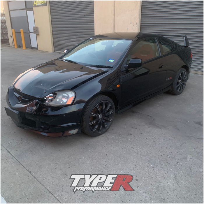 Wrecking 2002 Honda Integra DC5 Type R