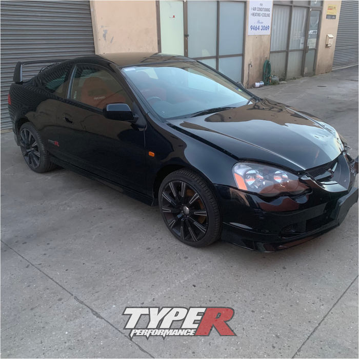 Wrecking 2002 Honda Integra DC5 Type R