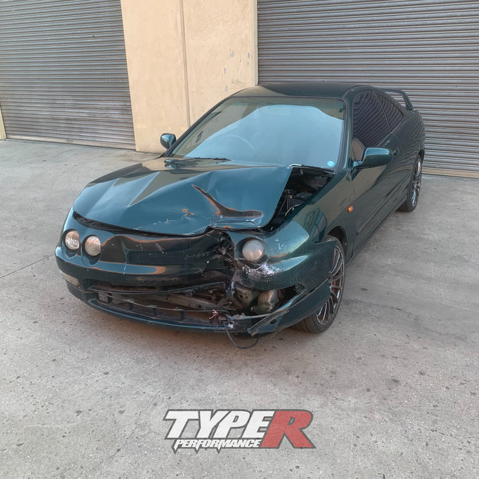 Wrecking 1999 Honda Integra DC4 GSi B18B Auto