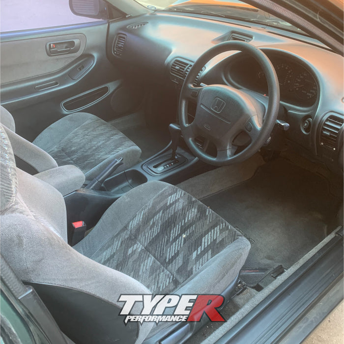 Wrecking 1999 Honda Integra DC4 GSi B18B Auto