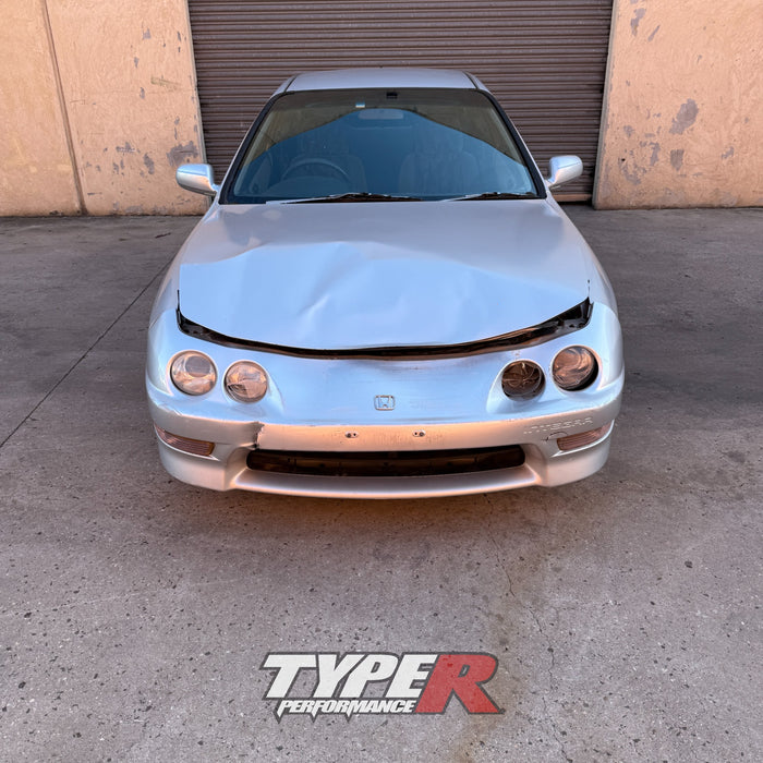 Wrecking 2000 Honda Integra DC4 GSi Auto