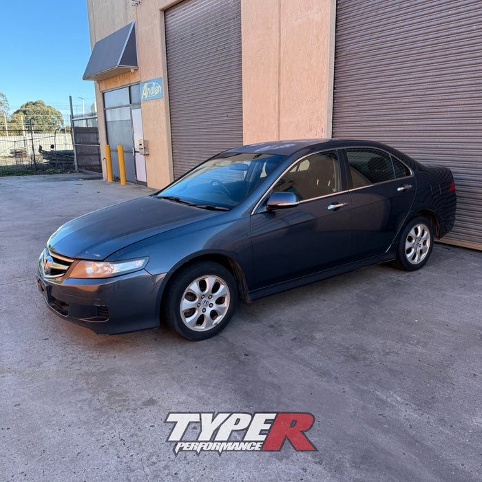 Wrecking 2006 Honda Accord Euro CL9 Auto