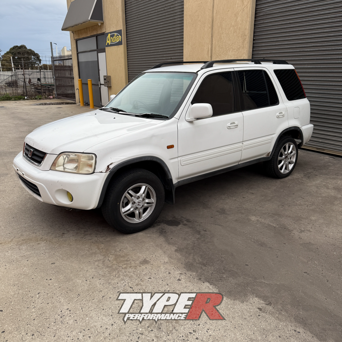 Wrecking 2000 Honda CR-V RD1 Sport Manual