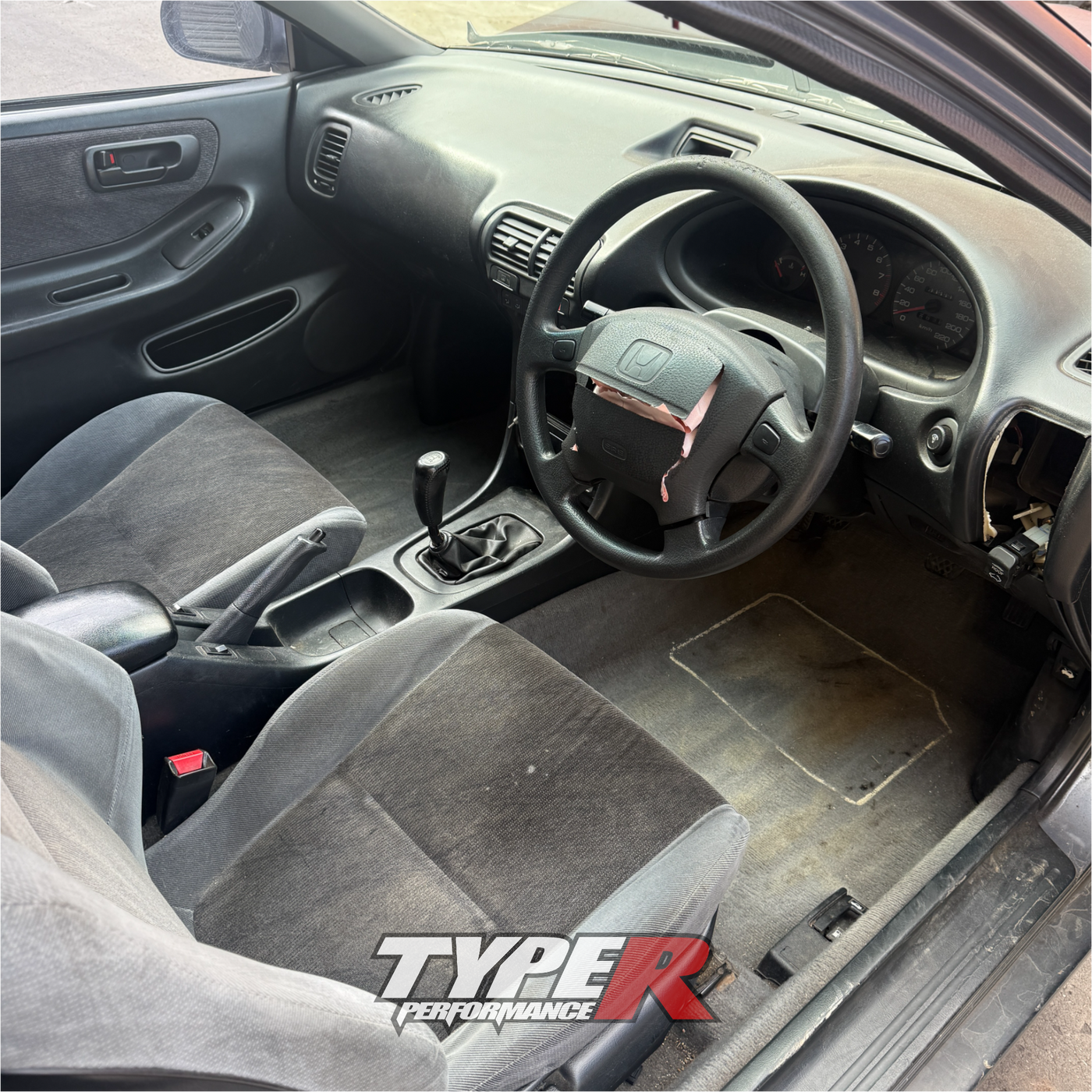 Wrecking 1995 Honda Integra DC4 GSi Manual — Type R Performance