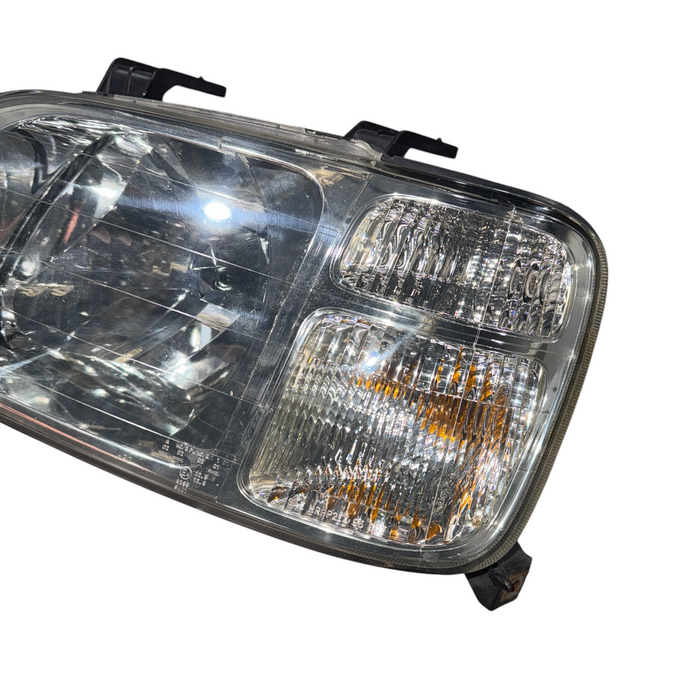 OEM Left Passenger Headlight Honda CR-V RD1 97-01