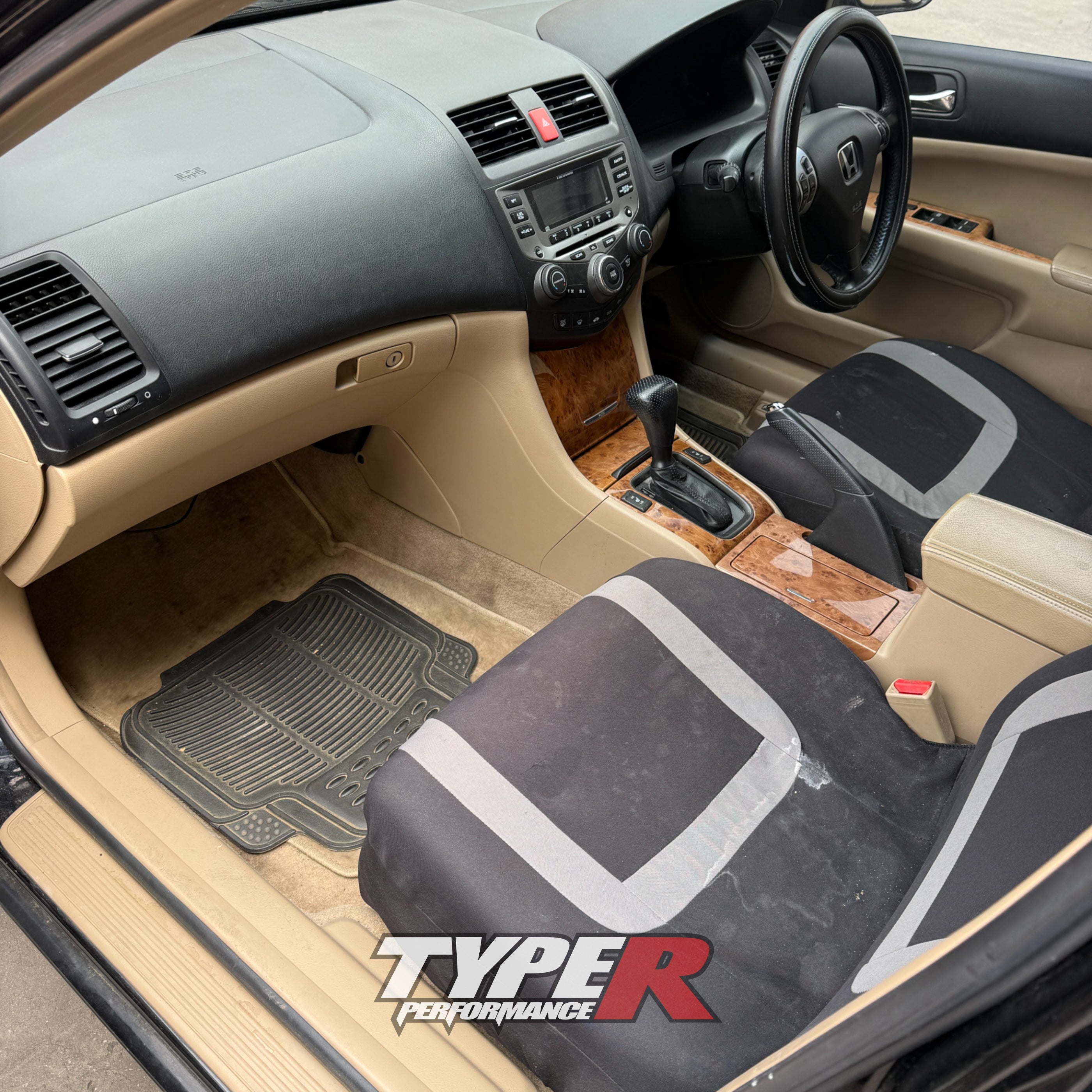 Wrecking 2004 Honda Accord Euro CL9 Auto — Type R Performance