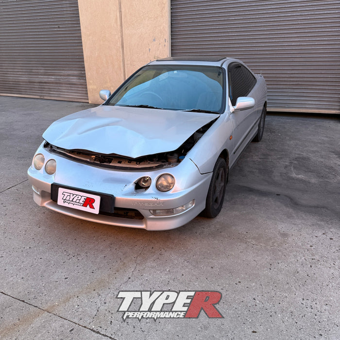 Wrecking 1998 Honda Integra DC4 GSi Auto