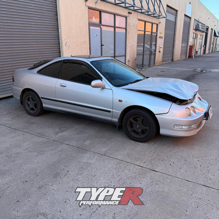 Wrecking 1998 Honda Integra DC4 GSi Auto