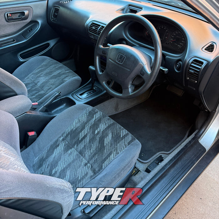 Wrecking 1998 Honda Integra DC4 GSi Auto