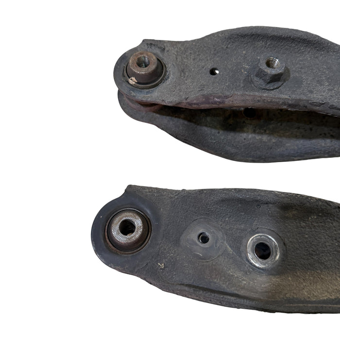 Rear Lower Control Arms Eyelet Honda Civic EG 92-95 Integra DC2 Type R 96-01