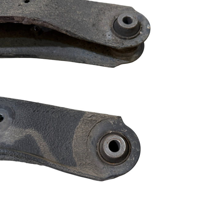 Rear Lower Control Arms Eyelet Honda Civic EG 92-95 Integra DC2 Type R 96-01