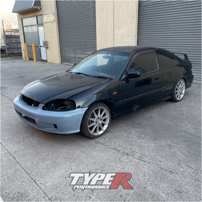 Wrecking 1999 Honda Civic EM1 VTi-R