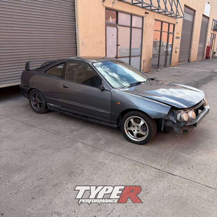 Wrecking 1994 Honda Integra DC2 VTi-R K-Swap Manual