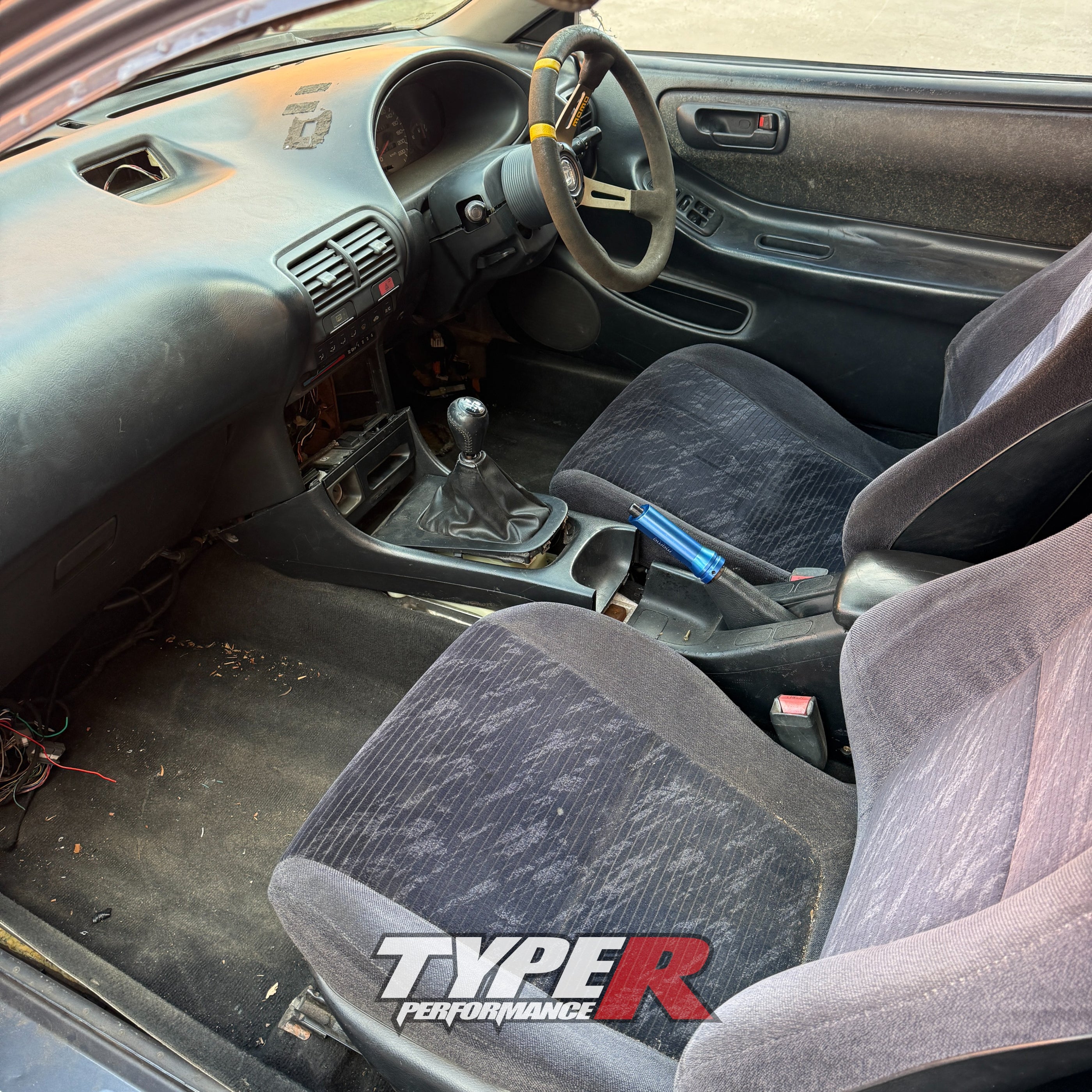 Wrecking 1994 Honda Integra DC2 VTi-R K-Swap Manual — Type R Performance