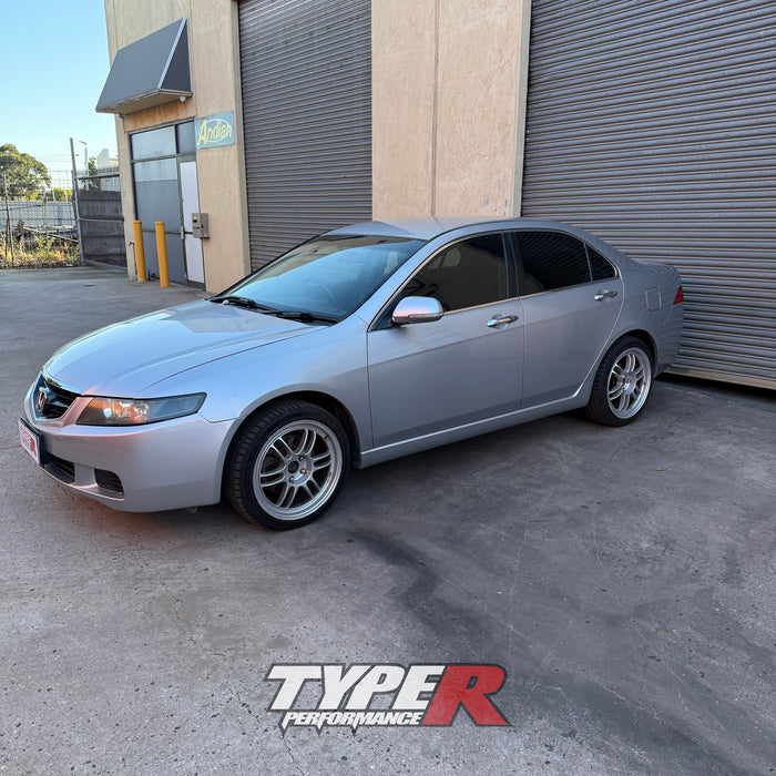 Wrecking 2005 Honda Accord Euro CL9 Auto