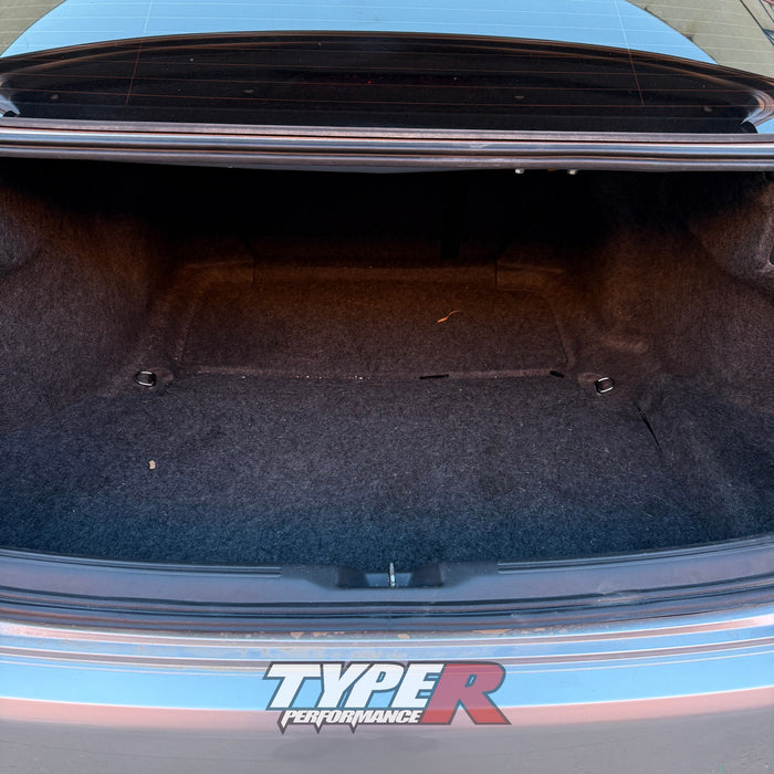 Wrecking 2005 Honda Accord Euro CL9 Auto