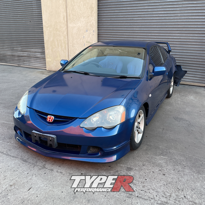 Wrecking 2002 Honda Integra DC5 Type R