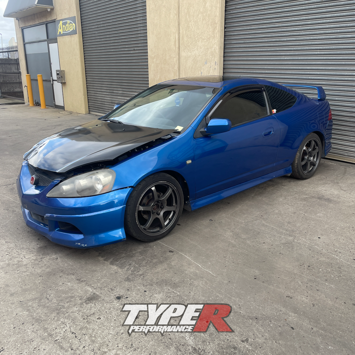 Wrecking 2006 Honda Integra DC5 Luxury Manual