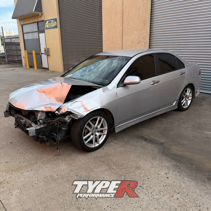 Wrecking 2006 Honda Accord Euro CL9 Sport Auto