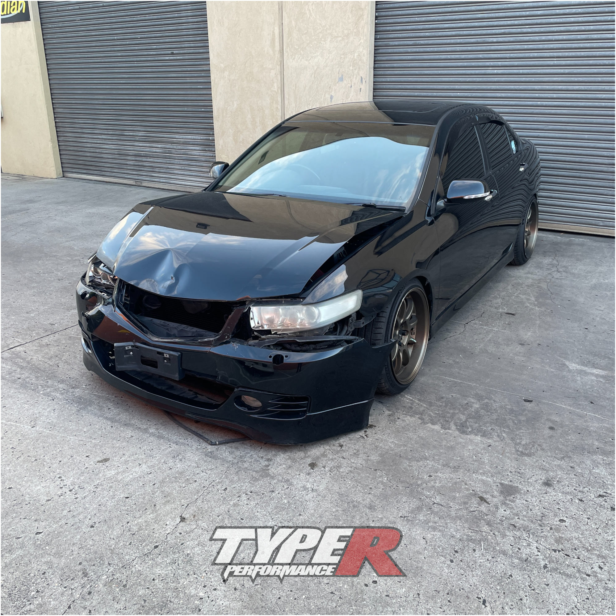 Wrecking 2005 Honda Accord Euro CL9 Luxury Manual — Type R Performance