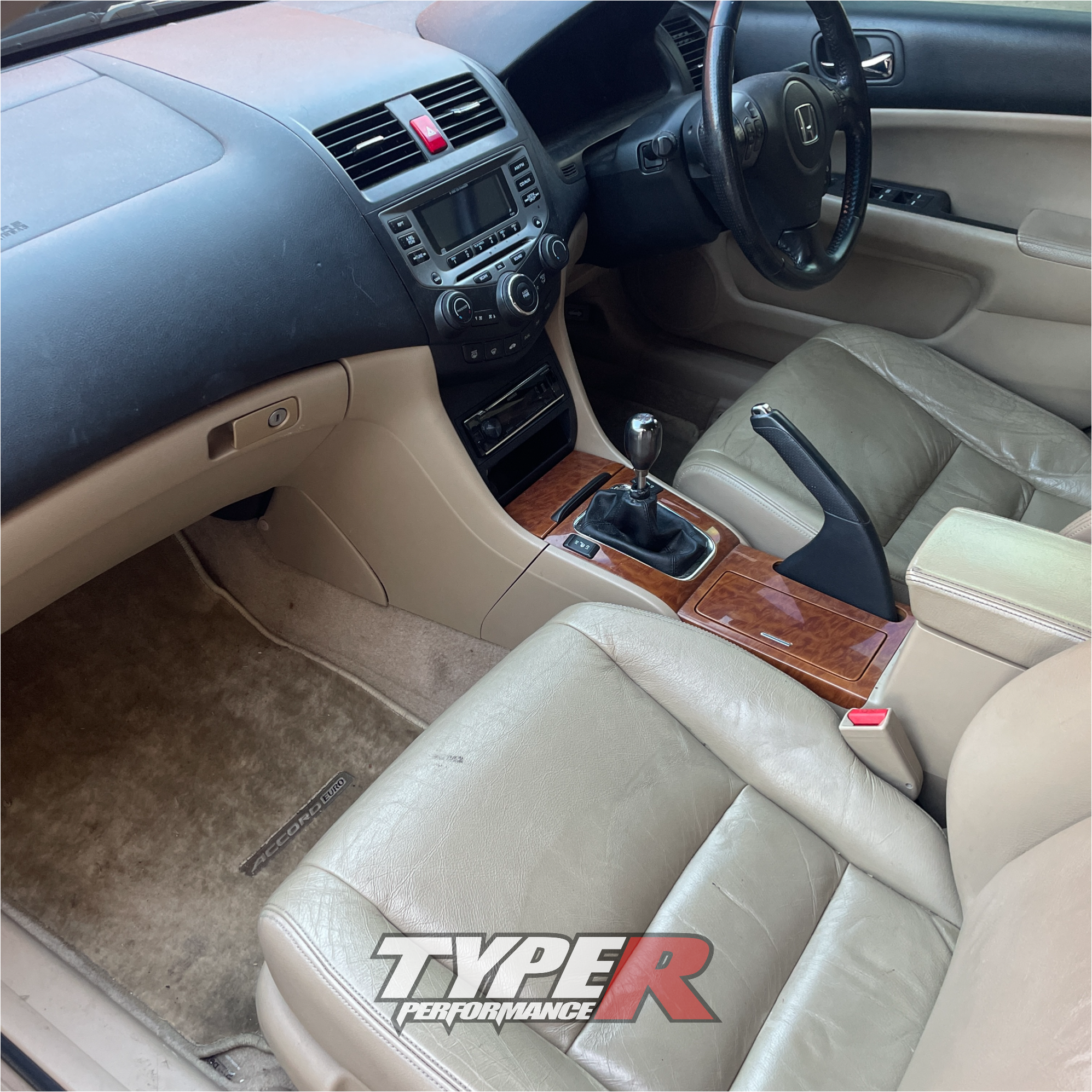 Wrecking 2005 Honda Accord Euro CL9 Luxury Manual — Type R Performance