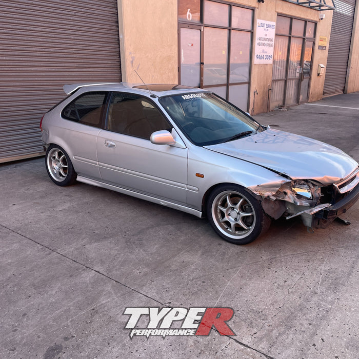 Wrecking 1996 Honda Civic EK4 VTi-R Manual