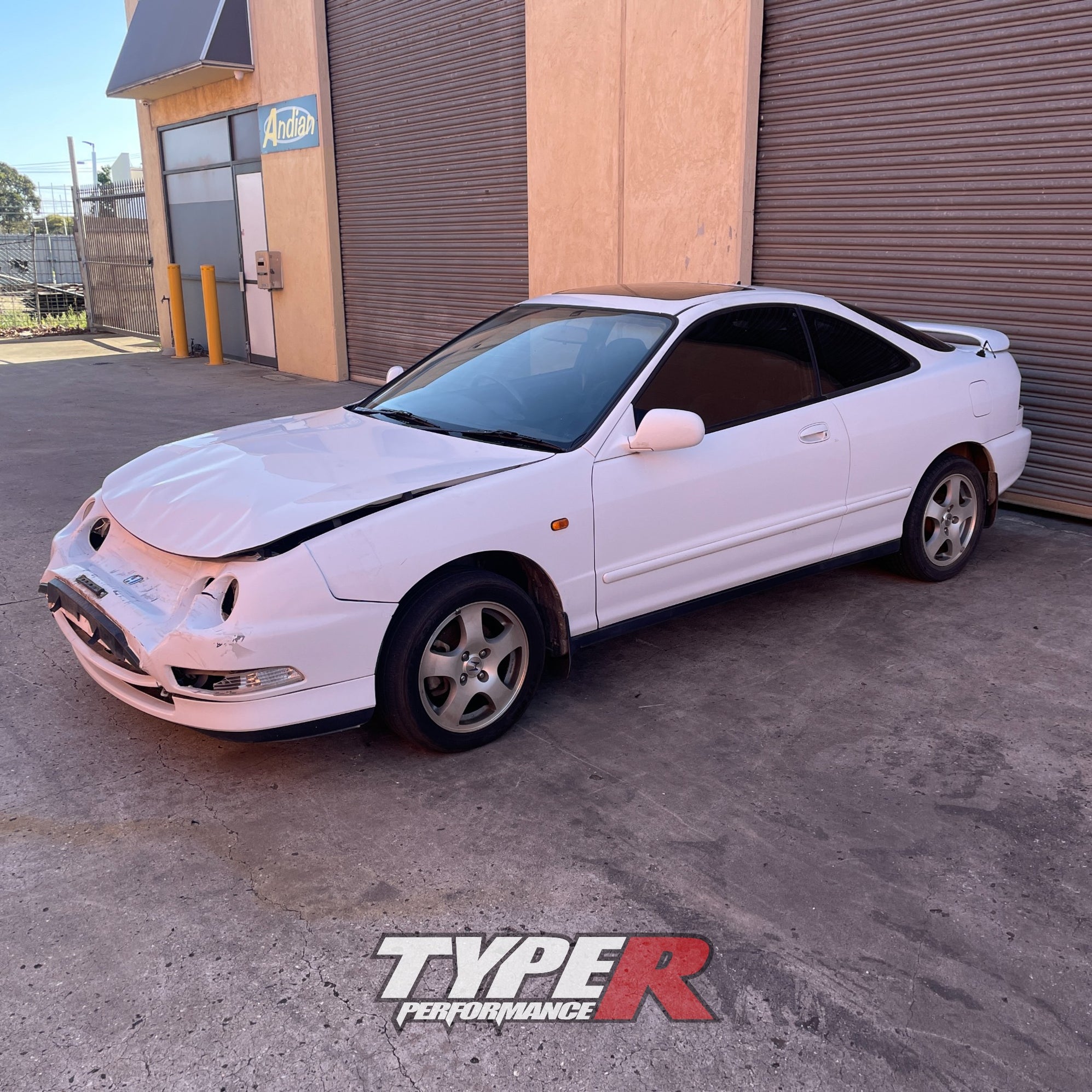Wrecking 1995 Honda Integra DC2 VTi-R Manual — Type R Performance