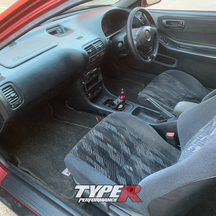 Wrecking 1998 Honda Integra DC2 VTiR B18C2