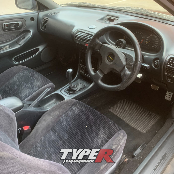 Wrecking 1994 Honda Integra DC2 VTiR