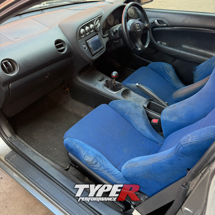 Wrecking 2005 Honda Integra DC5 Type S Manual