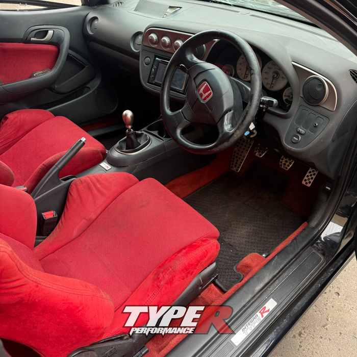 Wrecking 2001 Honda Integra DC5 Type R Manual